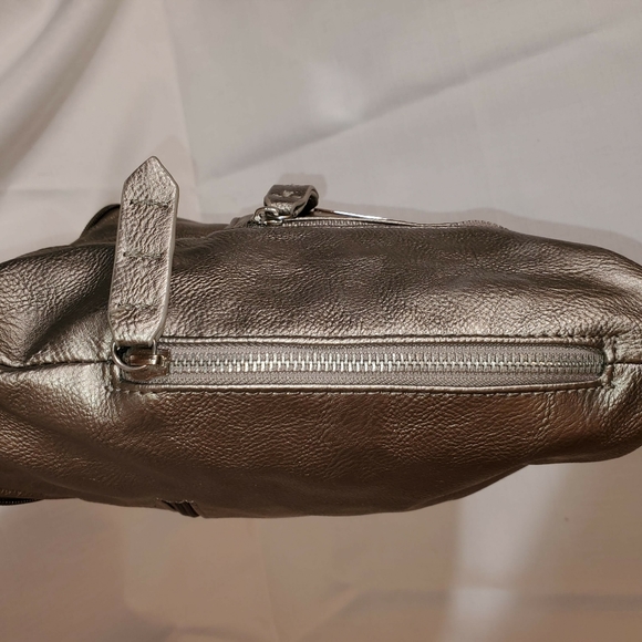 Nicole by Nicole Miller Metallic Shoulder bag - Picture 8 of 15